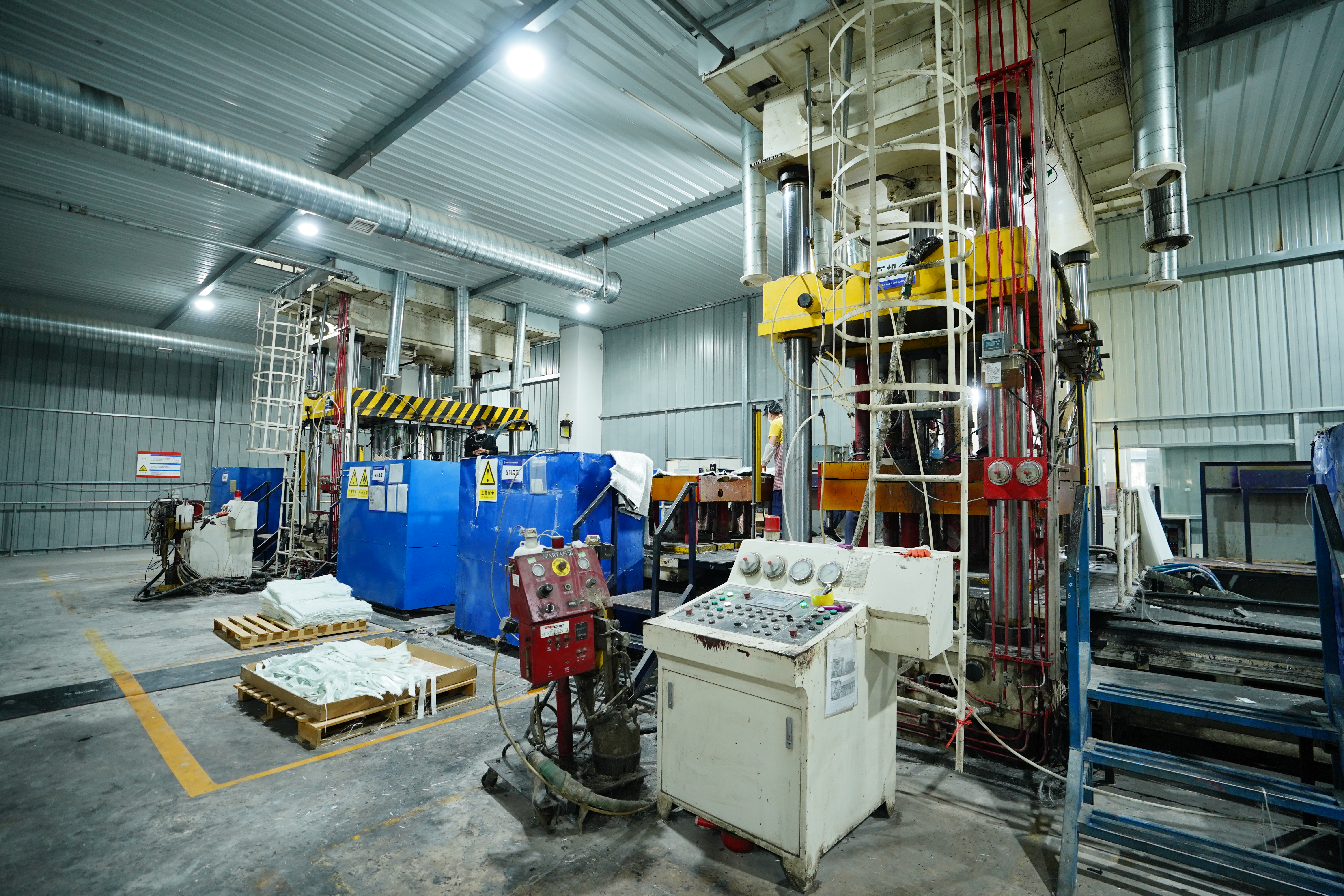 Was macht RTM-Automobilkomponenten zu einem Spielveränderer in der Fahrzeugherstellung?