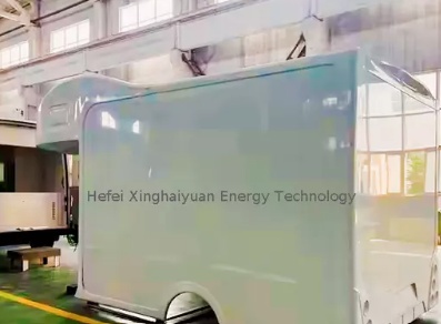 Unsere Fiberglas-RV-Muscheln werden aus Hochleistungs-Verbundwerkstoffen hergestellt und bieten eine au&szlig;ergew&ouml;hnliche Haltbarkeit und halten gleichzeitig eine leichte Struktur. Dies gew&auml;hrleistet eine verbesserte Kraftstoffeffizienz und m&uuml;heloses Abschleppen, wodurch Ihre Reisen reibungsloser werden.