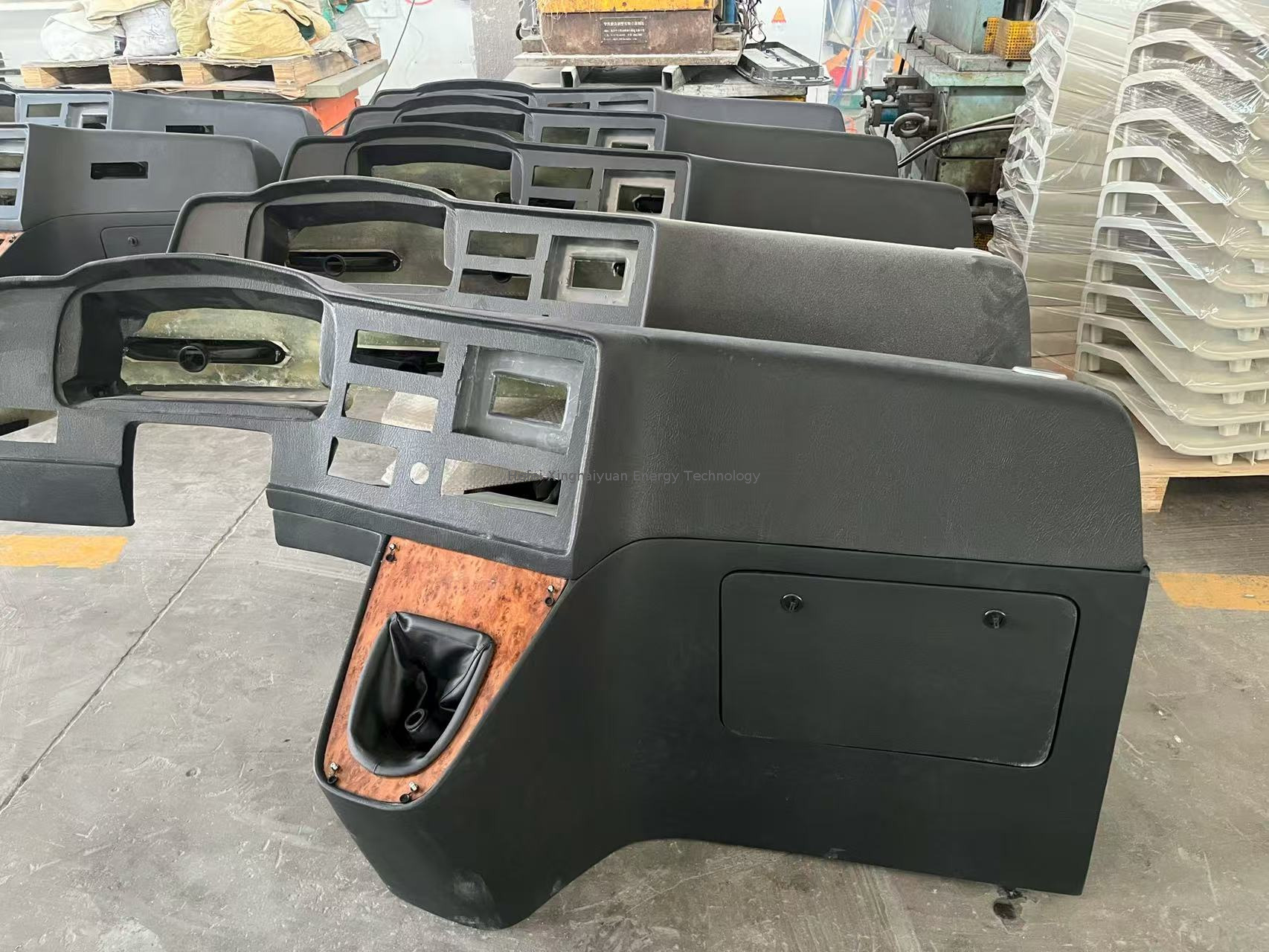 Glasfaserverstärkte Kunststoff für das Auto -Armaturenbrett benutzerdefinierte Glasfaserautomotive -Armaturenbrettplatte